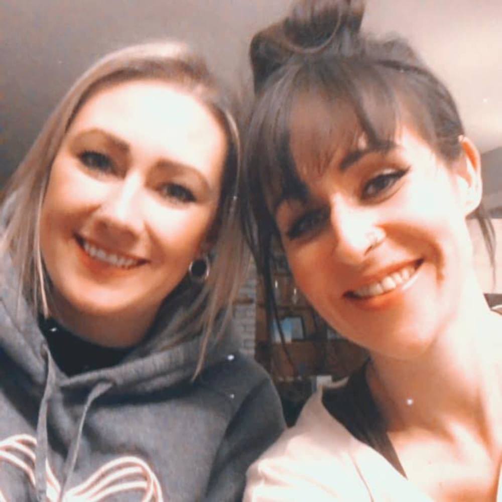 Meet your Posher, Caitlin